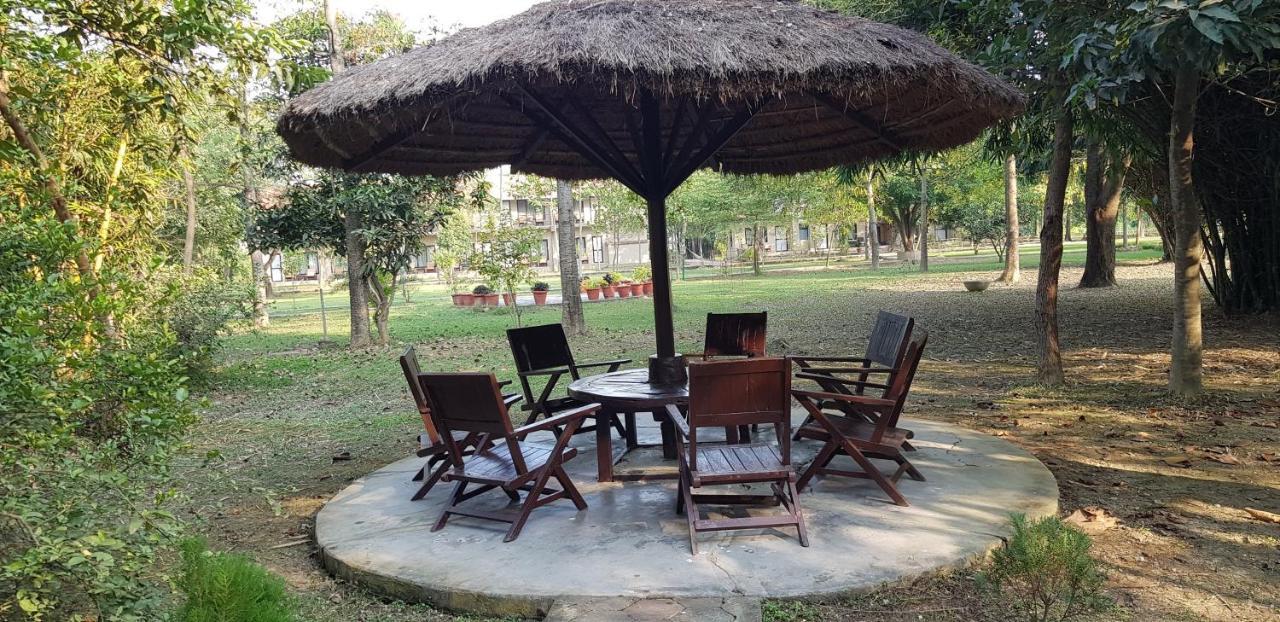 Lumbini Buddha Garden Resort Kültér fotó