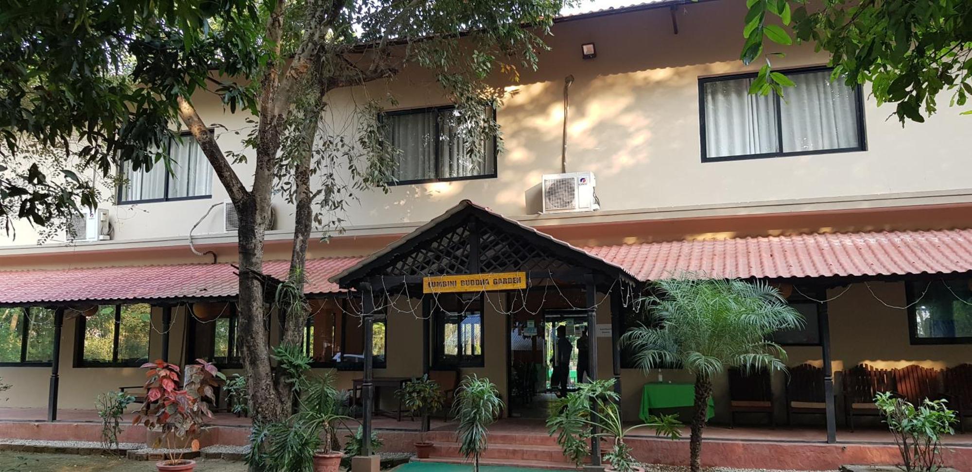 Lumbini Buddha Garden Resort Kültér fotó